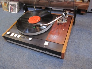 德国多能士THORENS TD126MKIII黑胶唱机