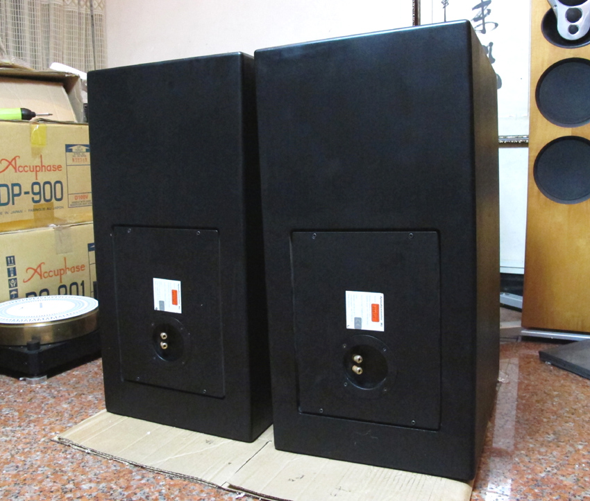 (已出)丹拿声学 dynaudio m2专业监听音箱
