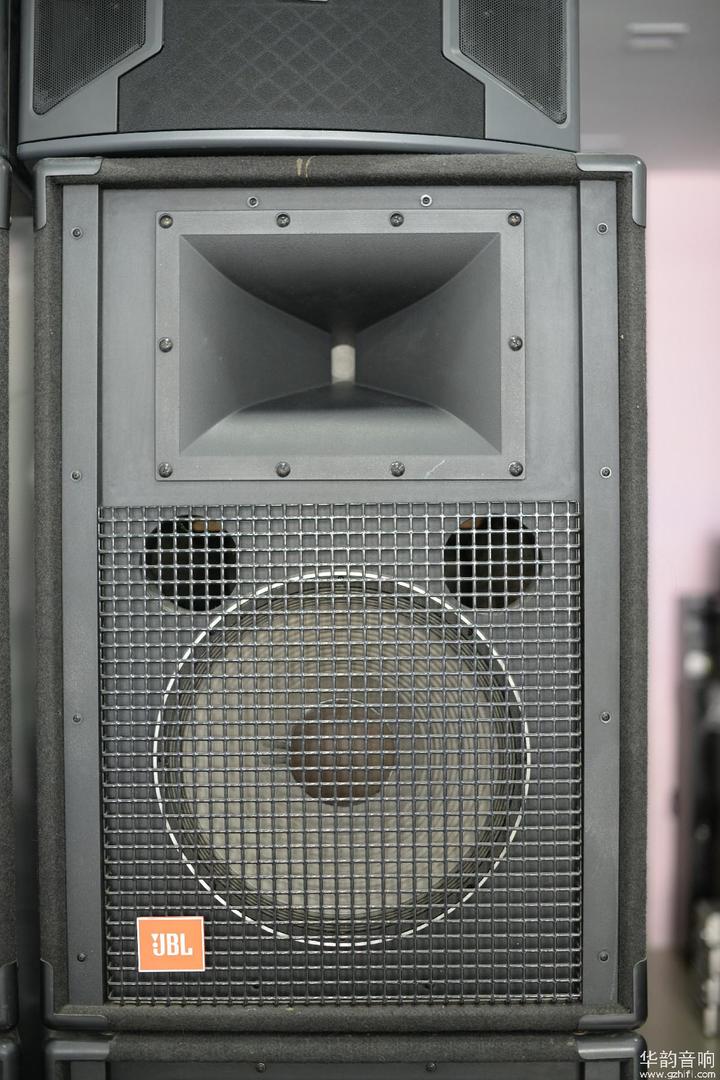 美国JBL SR4726A专业舞台音箱