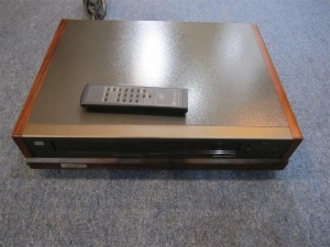 日本美歌CD机CD-M2