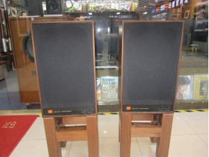 JBL 4311B 12寸低音书架音箱