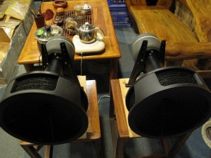 最新到JBL537-500大蜂巢+2440中音头已售出