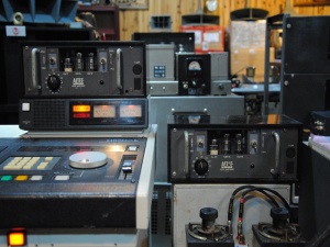 ALTEC-437B电台专业前级一对