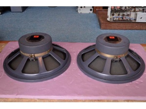 JBL-2215低音单元