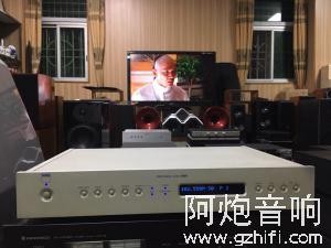 丹麦产NAD  S400纯FM收音机