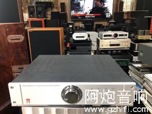 英国音乐传真A3.2合并功放