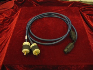 美国 Audio Quest 线圣 Ri-1604 电源线 1.5米