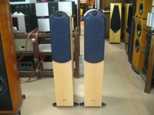 英国 TANNOY(天朗）EYRIS 2 SYCAMORE(金眼睛)有原包 