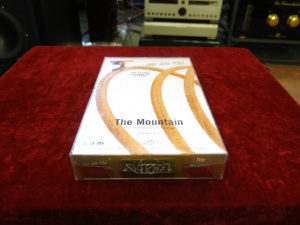 荷兰 范登豪 The Mountain 平衡线 1米