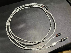 荷兰 晶彩 Ultra 示范 信号线 1.5米