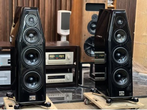 荷兰 卡玛 DB9 1.0 音箱