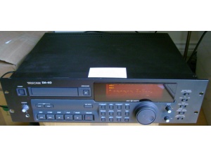 TASCAM DA40 DAT第一音响专业品牌泰斯康220V原装-深圳二手音响器材HFI古董发烧音箱CD机功放DAT黑胶唱机批发零售