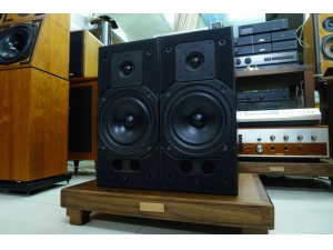 英国之宝 Meridian 录音室有源监听箱（电脑HIFI首选）