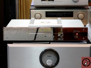 柏林之声 Burmester 061 CD机