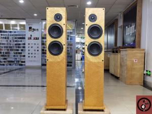 ‌英国 贵族 ProAc R3.8 落地箱