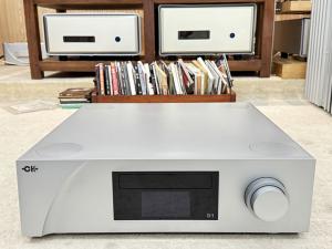 瑞士 CH Precision D1 SACD/CD机 单声道双卡配置