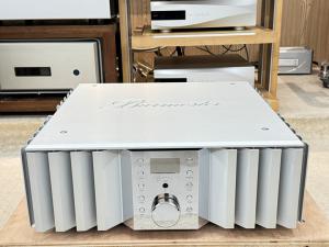 德国 Burmester 柏林之声 032 功放