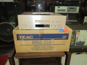第一音响CD机-25X