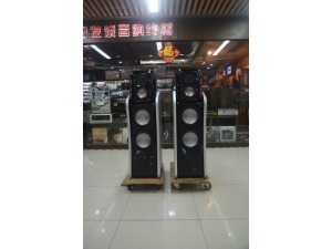 Revel Ultima Studio 中企鹅