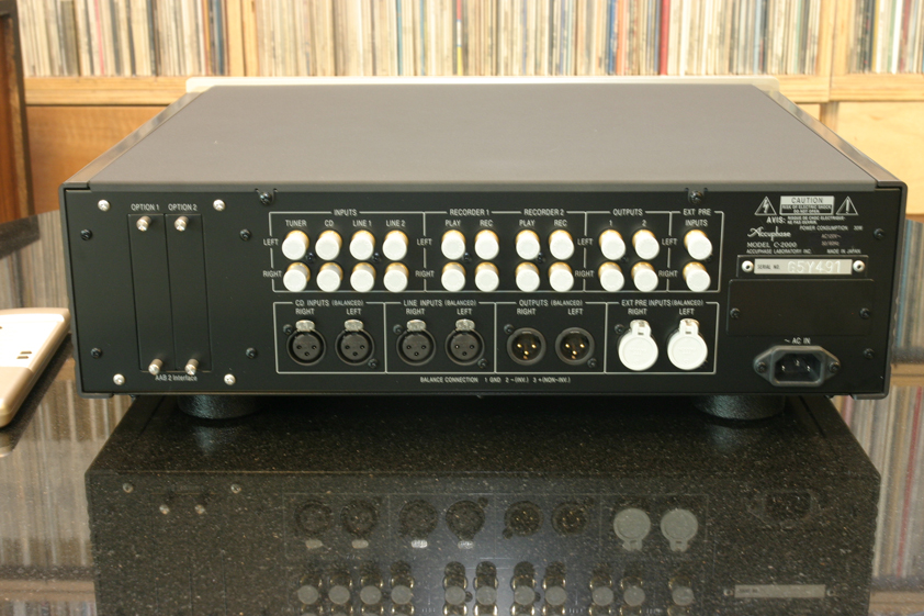 Accuphase C2000 前級