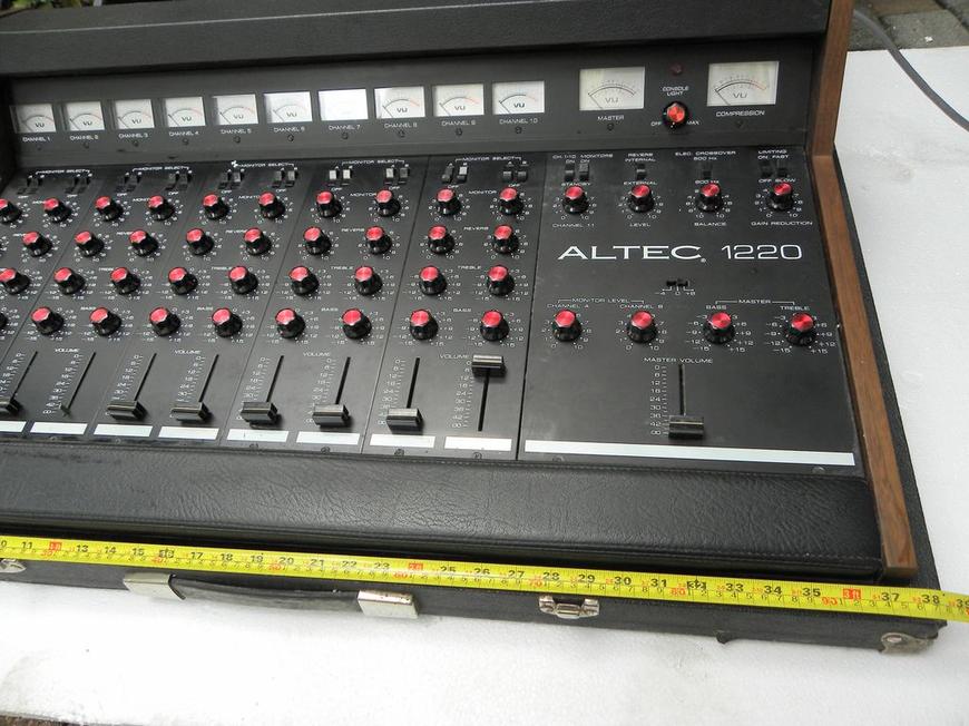 ALTEC 1220 70年代录音室调音台_前、后级系列_中山国际古董音响,古董音响,音响收藏,音响发烧站 音响贵族网