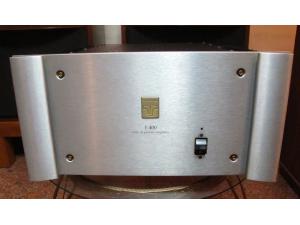 美国精神Threshold T400甲类后级（银白色版本）