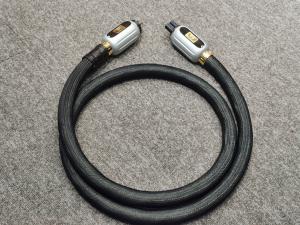 荷兰 卡玛 Kharma KPC ES-LE 电源线