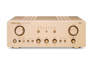 马兰士 PM7200 放大器