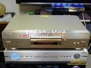 先锋DV-S969AVi DVD机