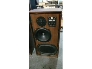 KEF 104 