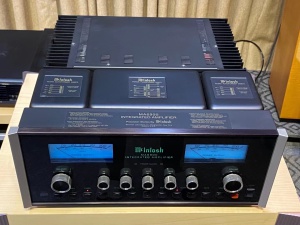 美国麦景图 Mcintosh MA6900 合并功放