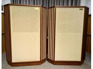 天朗 Tannoy AUTOGRAPH   大型古董旗舰三角音箱