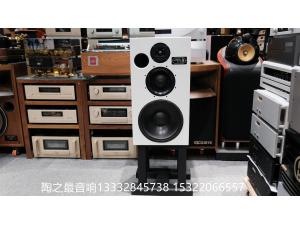 日本 NES 111B录音室监听音箱，定制版加大馒头中音
