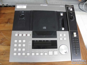BBC电台特别版STUDER-D730-CD机已售出谢谢关注！