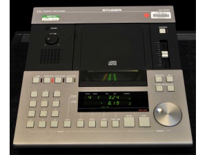  BBC电台使用STUDER-D730-CD机(已售出）