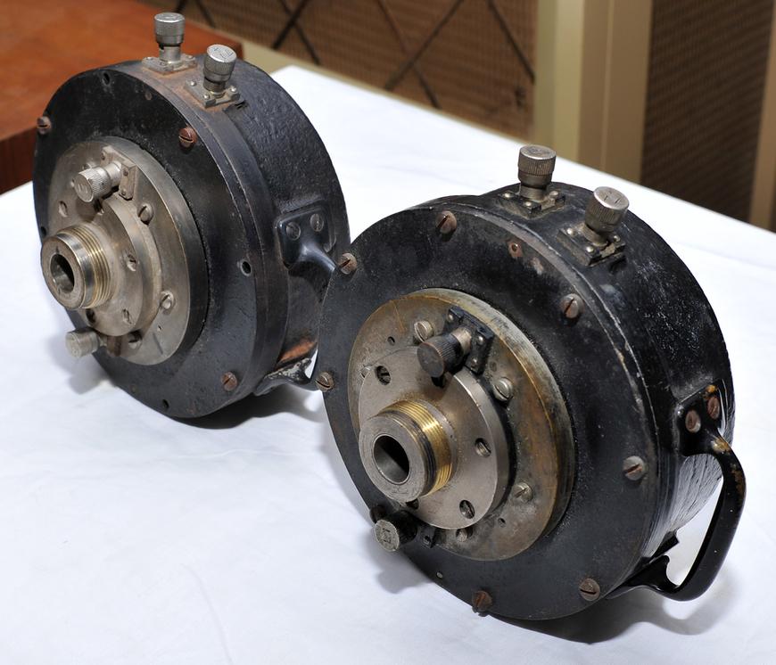 已售出)Western Electric 555西电励磁中高音驱动头1927年_Western Electric 西电_珠海悦声音响,经典音响铭器,录音室音响器材,头版CD及黑胶唱片,二手音响,发烧音响,音响发烧站,音响器材- 已售出)Western Electric 555西电励磁中高音驱动头1927年_Western Electric 西电_珠海悦声音响,经典音响铭器,录音室音响器材,头版CD及黑胶唱片,二手音响,发烧音响,音响发烧站,音响器材-