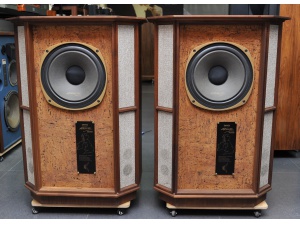 （已售出)TANNOY GRF MEMORY天朗15寸同轴音箱