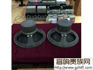 一对美国ALTEC（剧院）早期皱皮灰漆515低音喇叭