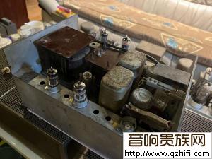 英国雀仔录音室立体声前级一台，牛入，牛出，胆整流