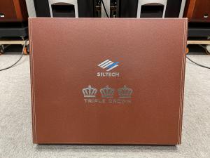 荷兰 银彩 Royal Triple Crown三皇冠 电源线 1.5米
