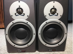 丹拿Dynaudio BM5a