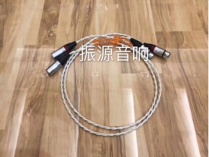 荷兰 晶彩 CRYSTAL CABLE Ultra 1米 平衡信号线